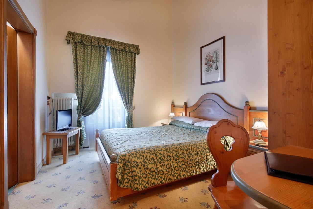 Park Hotel Leonardo Moena Exterior photo