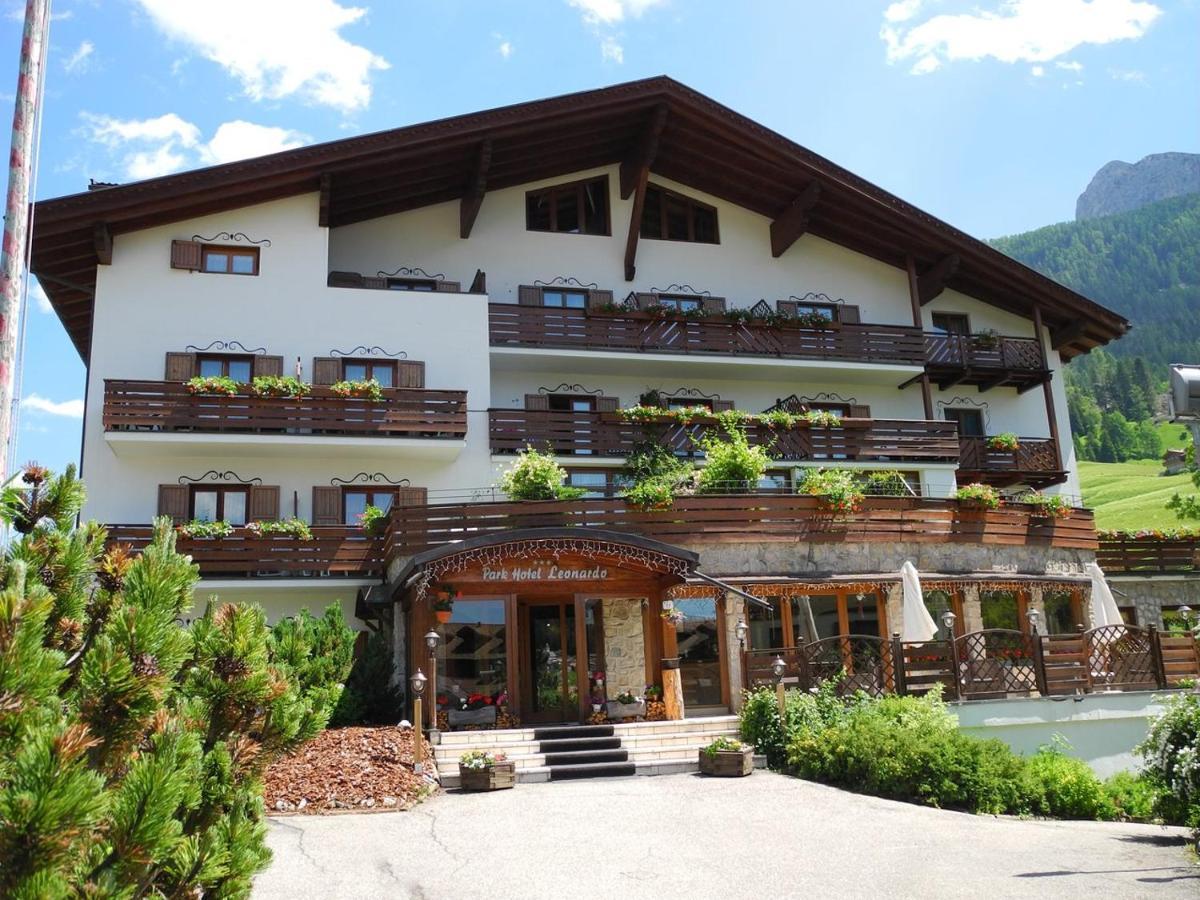 Park Hotel Leonardo Moena Exterior photo